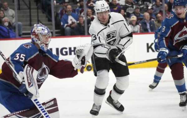 Colorado Avalanche voitti Los Angeles Kingsin 9-3 seitsemännen ottelun peräkkäin