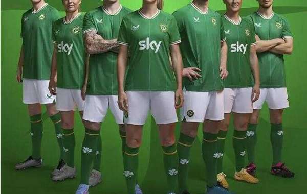 Irland 2023/24 Castore Home Kit